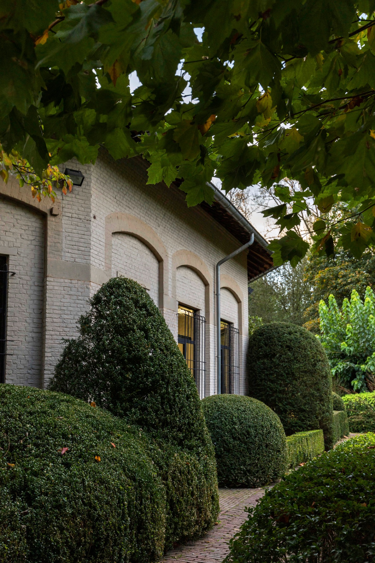 Garden Pavilion — Pigmentschilderwerk buiten